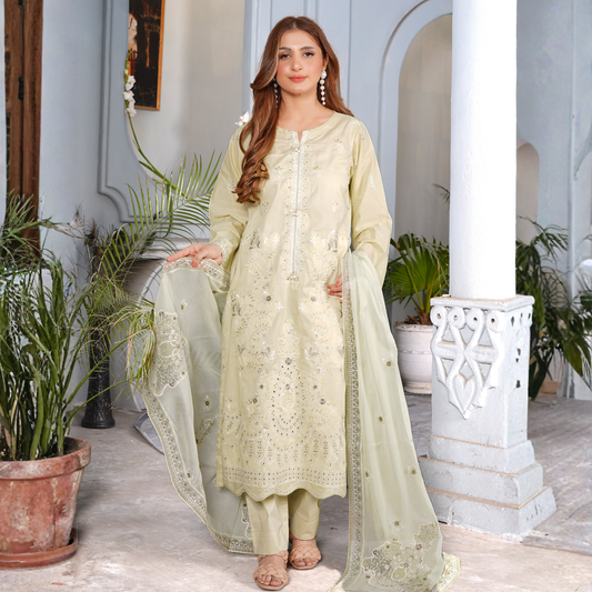 3 PIECE- EMBROIDERED LAWN SUIT ((Unstitched)