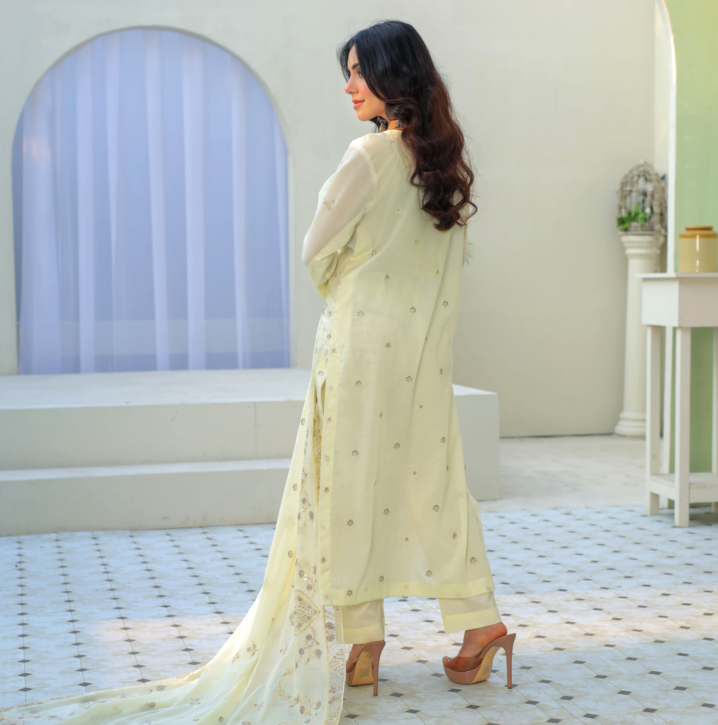 3 PIECE- EMBROIDERED LAWN SUIT (Unstitched)