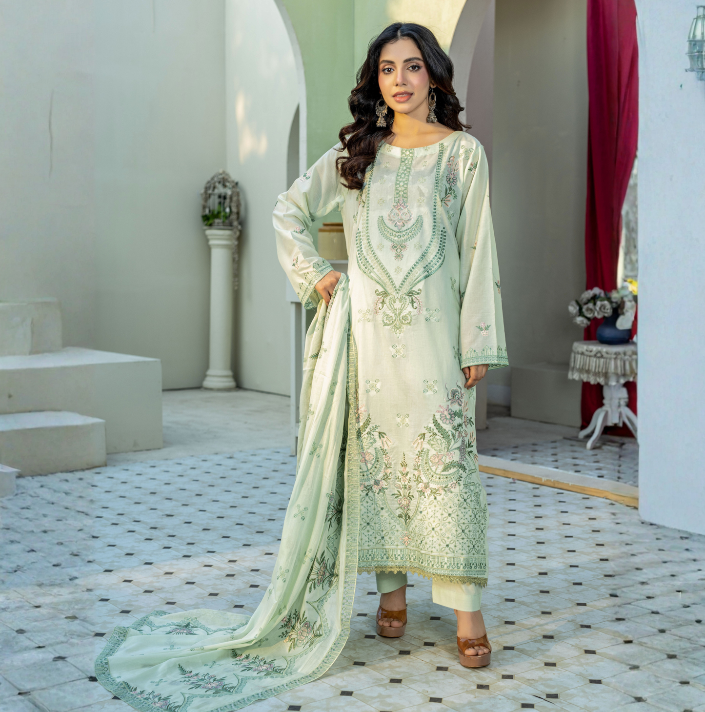 3 PIECE- EMBROIDERED LAWN SUIT (Unstitched)