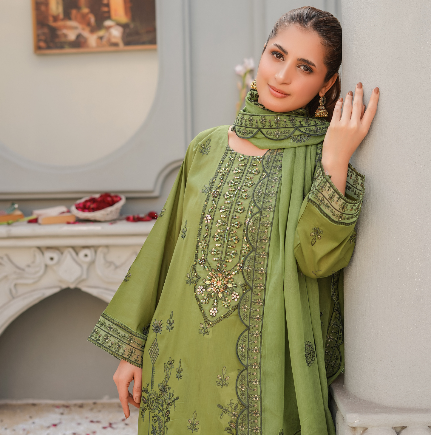 3 PIECE- EMBROIDERED LAWN SUIT (Unstitched)