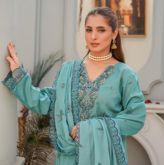 3 PIECE- EMBROIDERED LAWN SUIT (Unstitched)