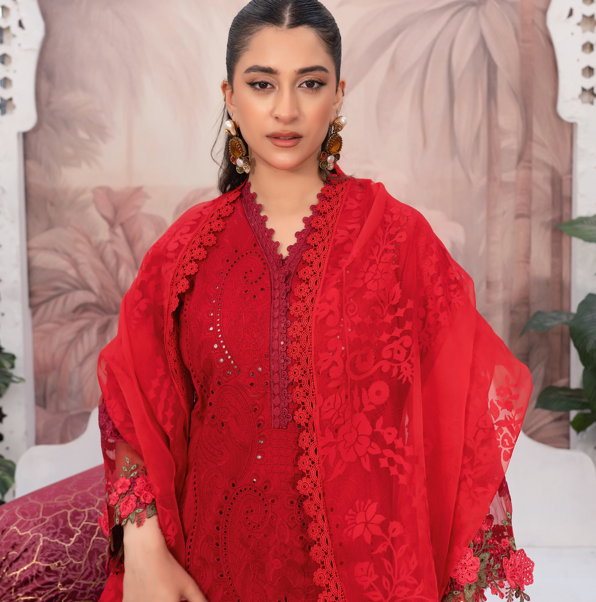 3 PIECE- EMBROIDERED LAWN SUIT (Stitched)