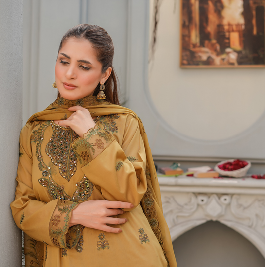 3 PIECE- EMBROIDERED LAWN SUIT (Unstitched)