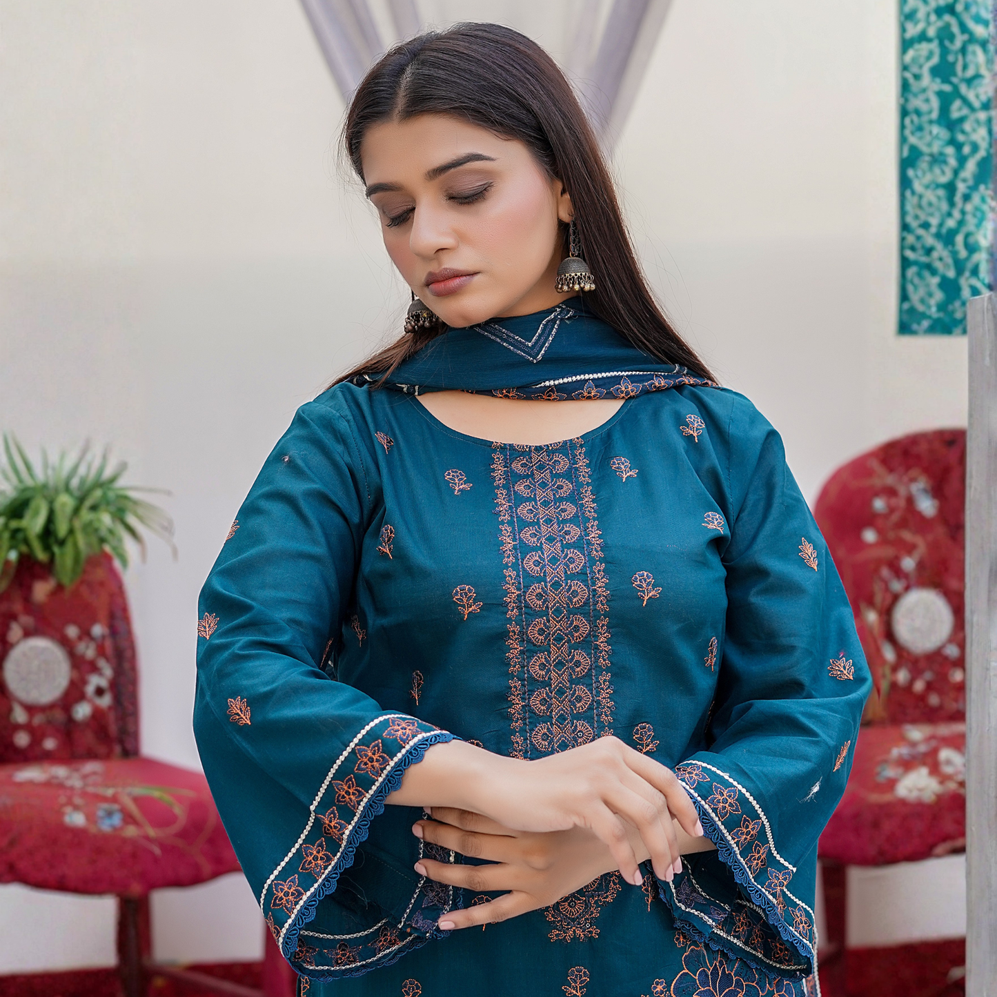 3 PIECE- EMBROIDERED LAWN SUIT (Unstitched)