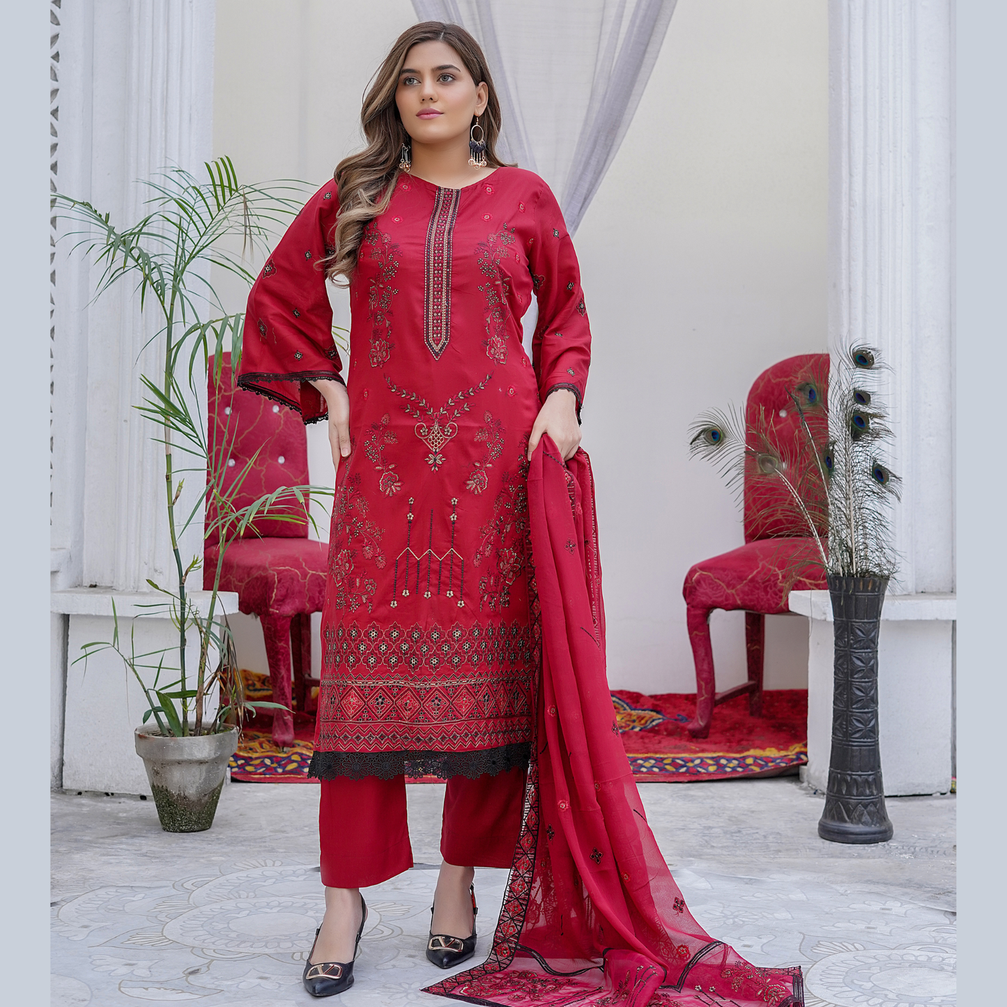 3 PIECE- EMBROIDERED LAWN SUIT (Unstitched)