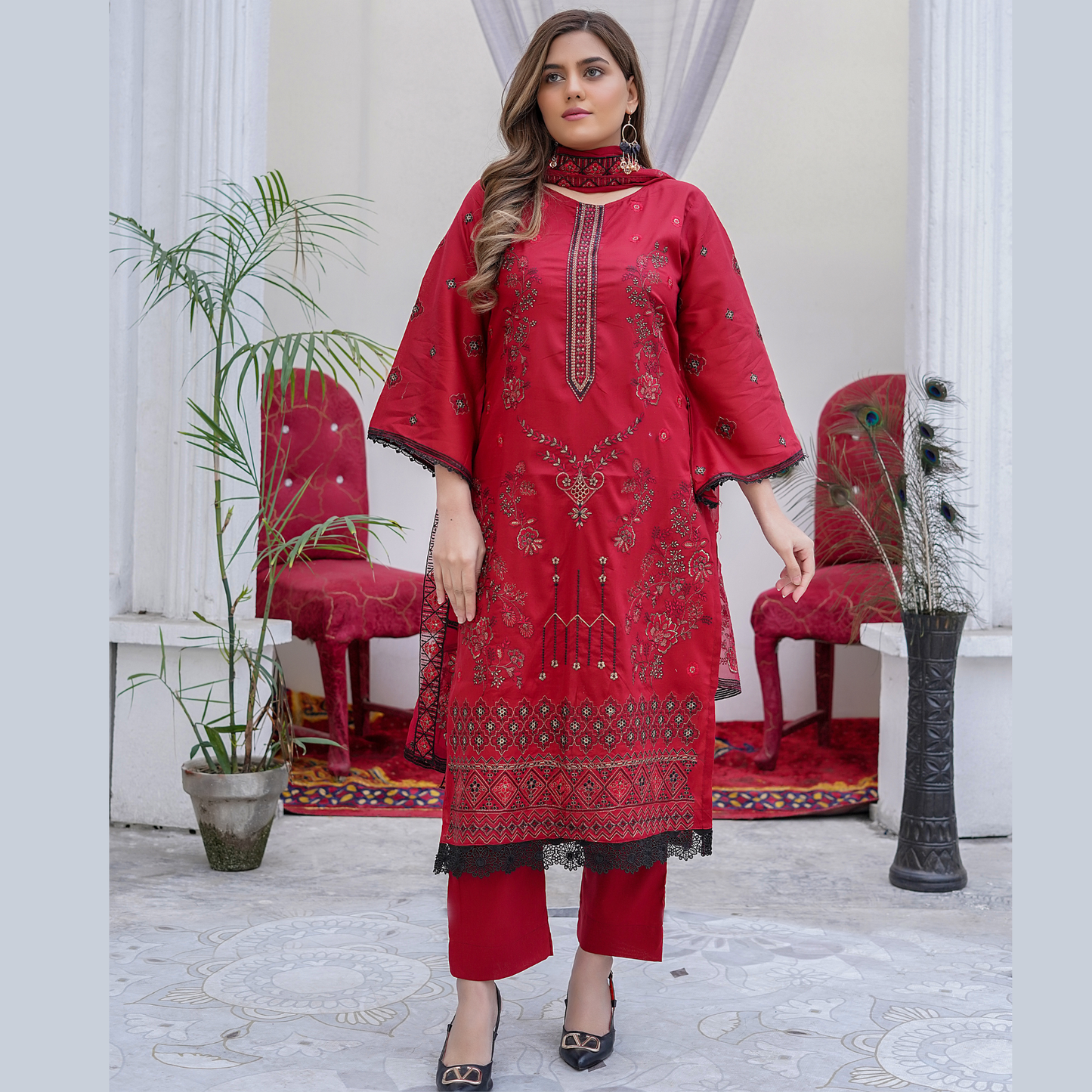 3 PIECE- EMBROIDERED LAWN SUIT (Unstitched)