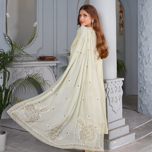 3 PIECE- EMBROIDERED LAWN SUIT ((Unstitched)