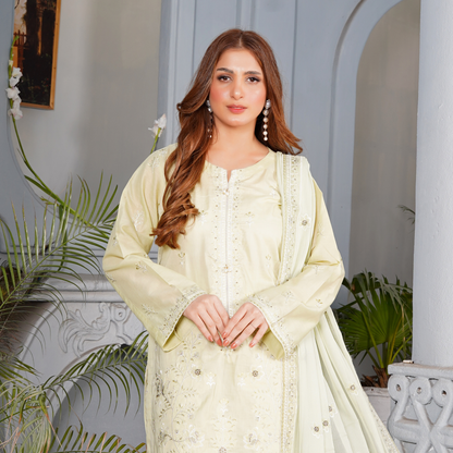 3 PIECE- EMBROIDERED LAWN SUIT ((Unstitched)