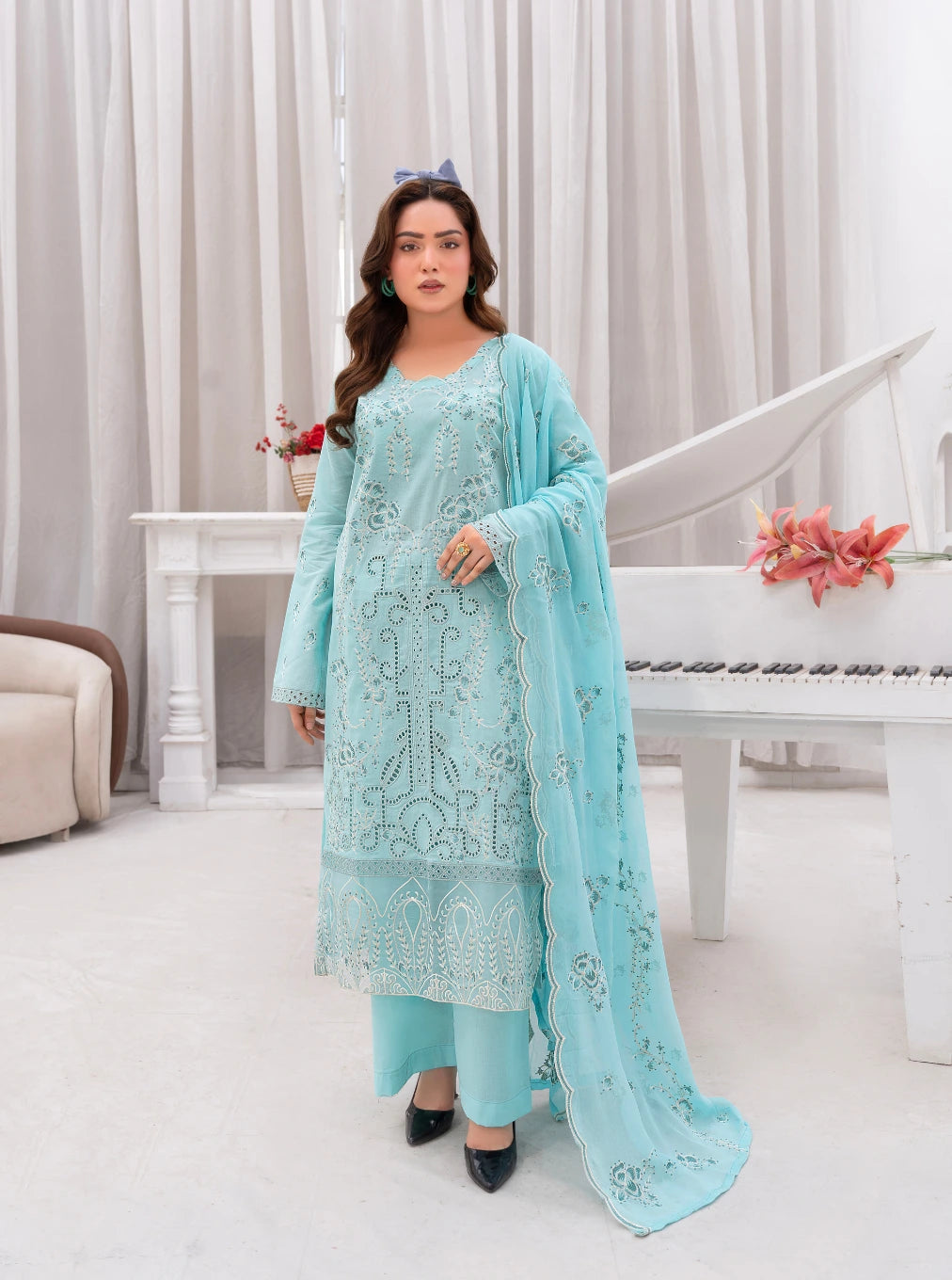 3PC Premium Embroidered Fine Lawn(Unstitched)