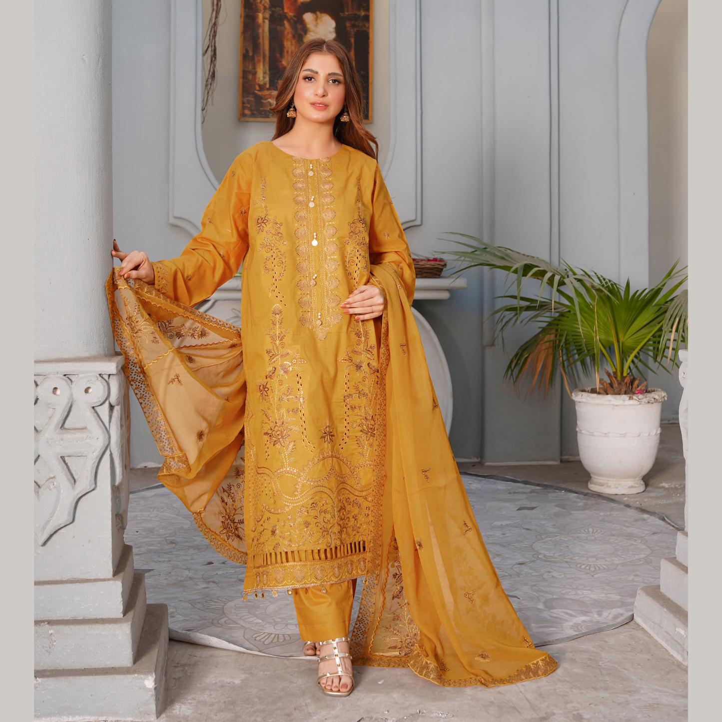 3 PIECE- EMBROIDERED LAWN SUIT (Unstitched)