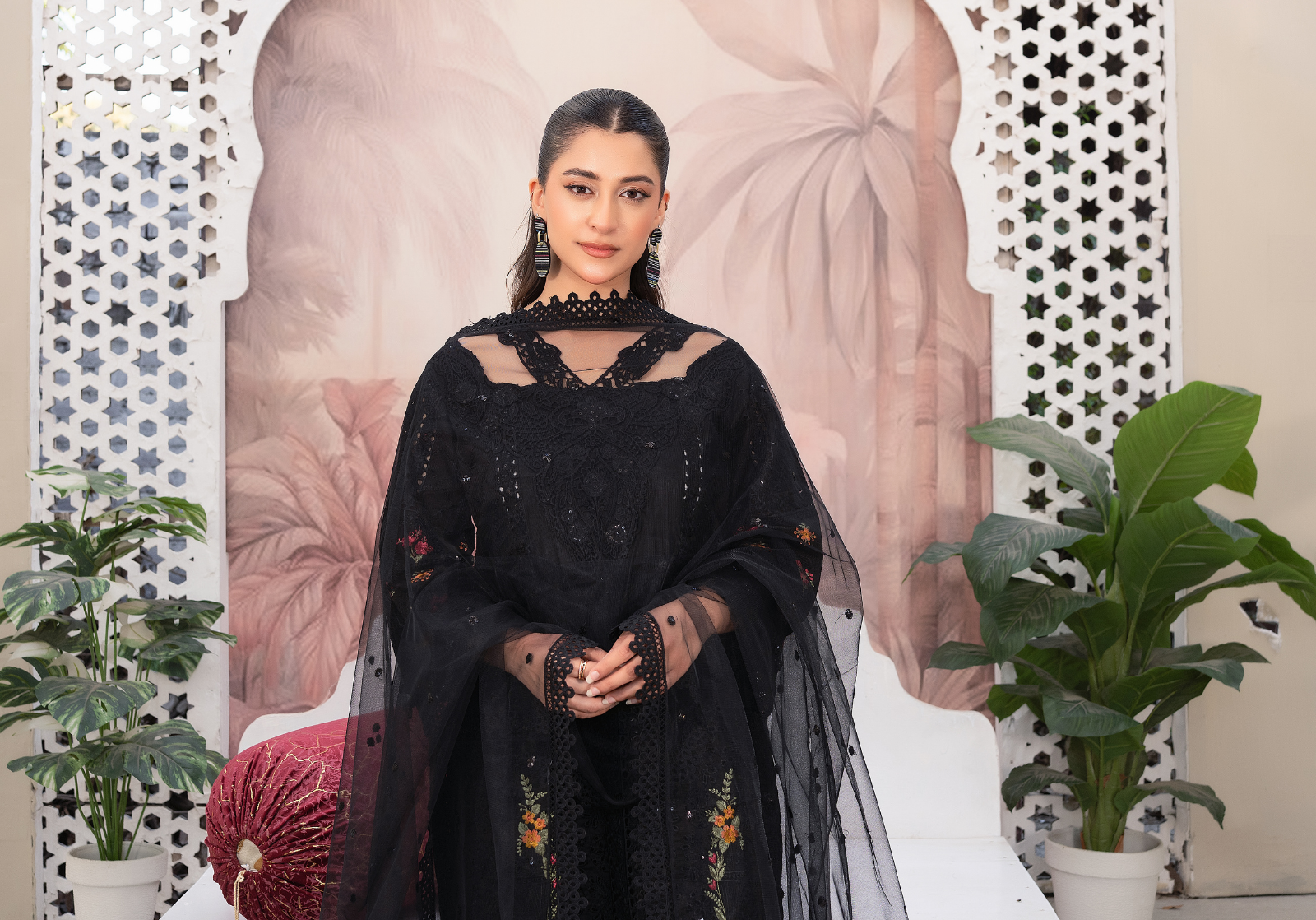 3 PIECE- EMBROIDERED LAWN SUIT (Stitched)