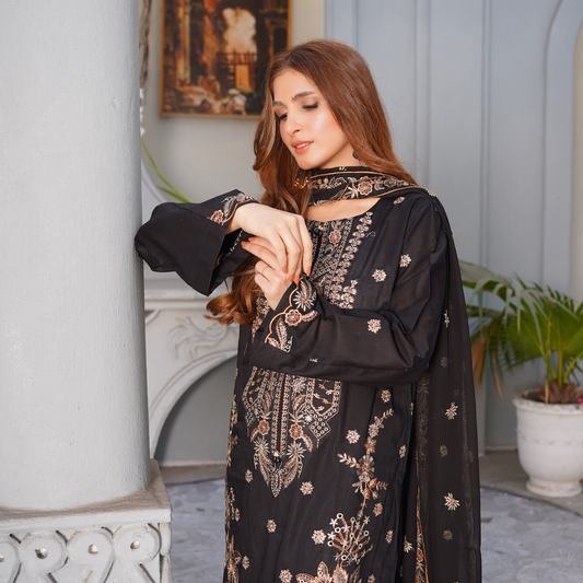 3 PIECE- EMBROIDERED LAWN SUIT (Unstitched)
