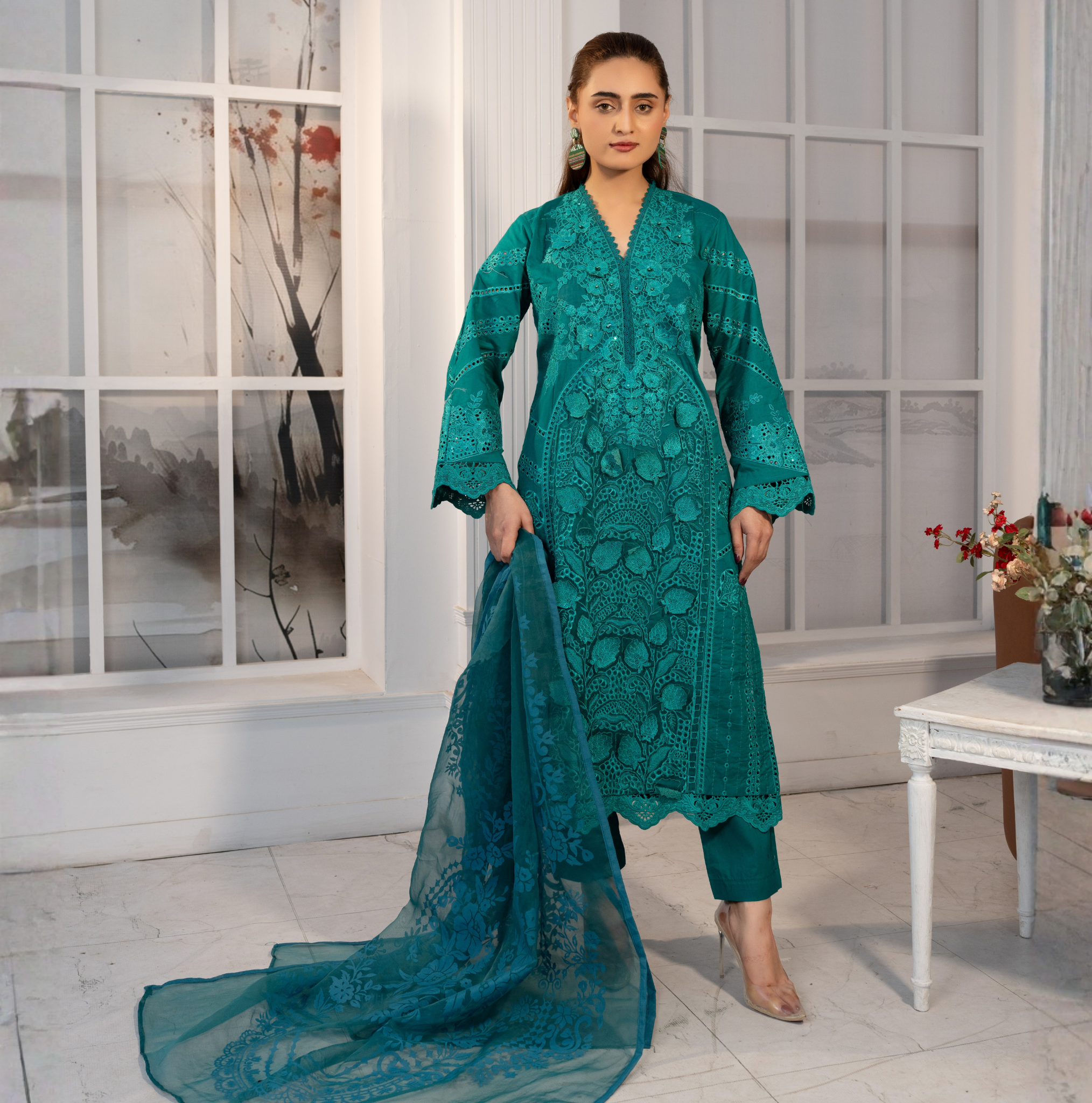 3 PIECE- EMBROIDERED LAWN SUIT (Stitched)