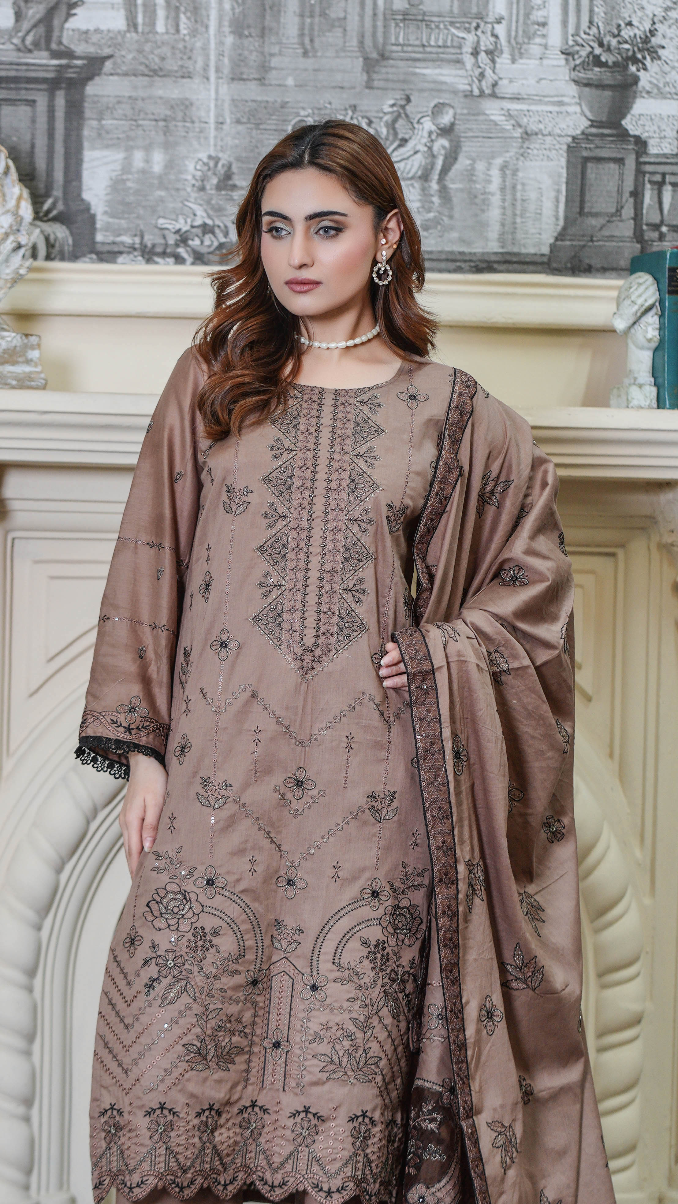 3PC EMBROIDERED FINE LAWN (UNSTITCHED)