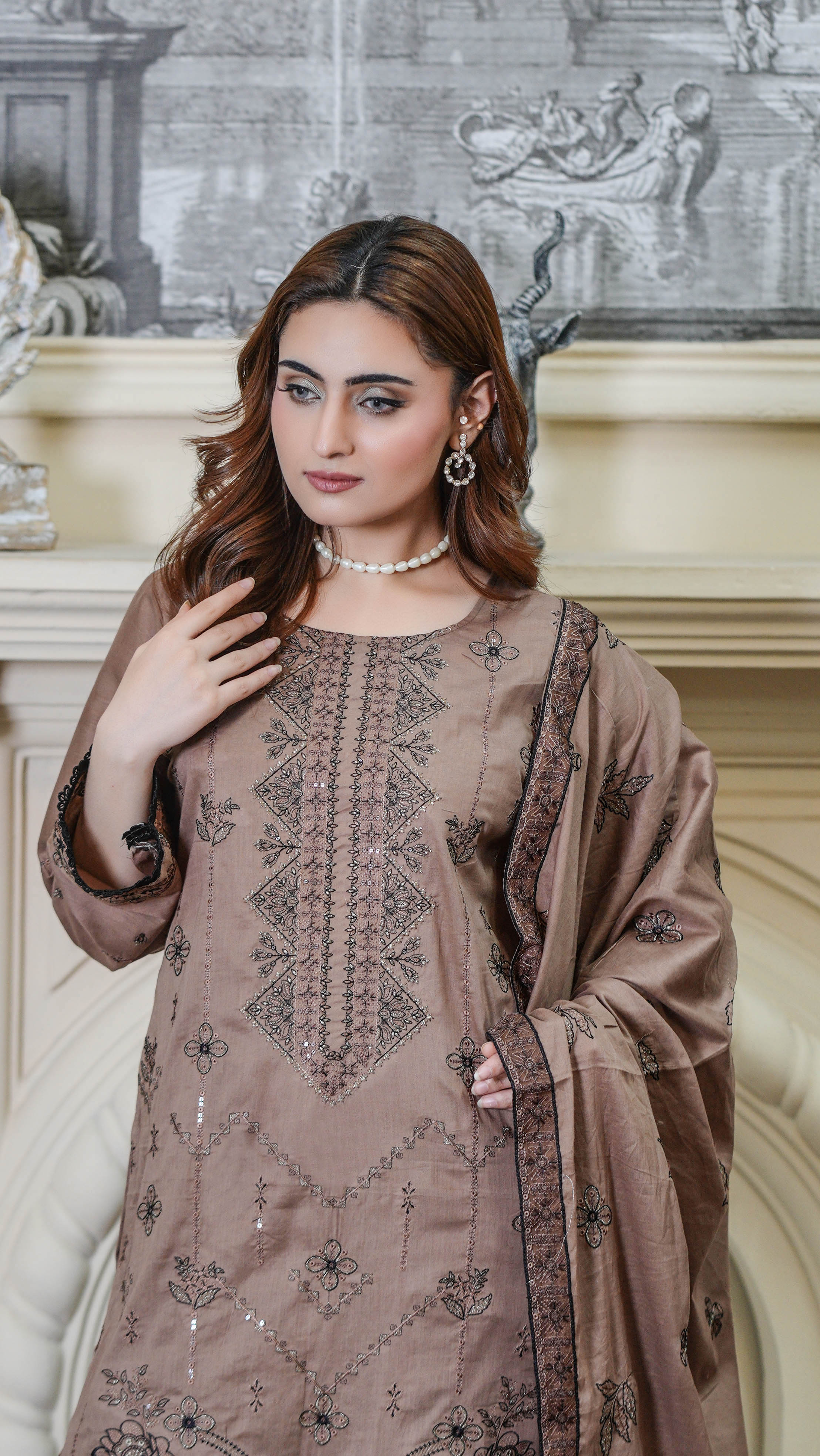 3PC EMBROIDERED FINE LAWN (UNSTITCHED)