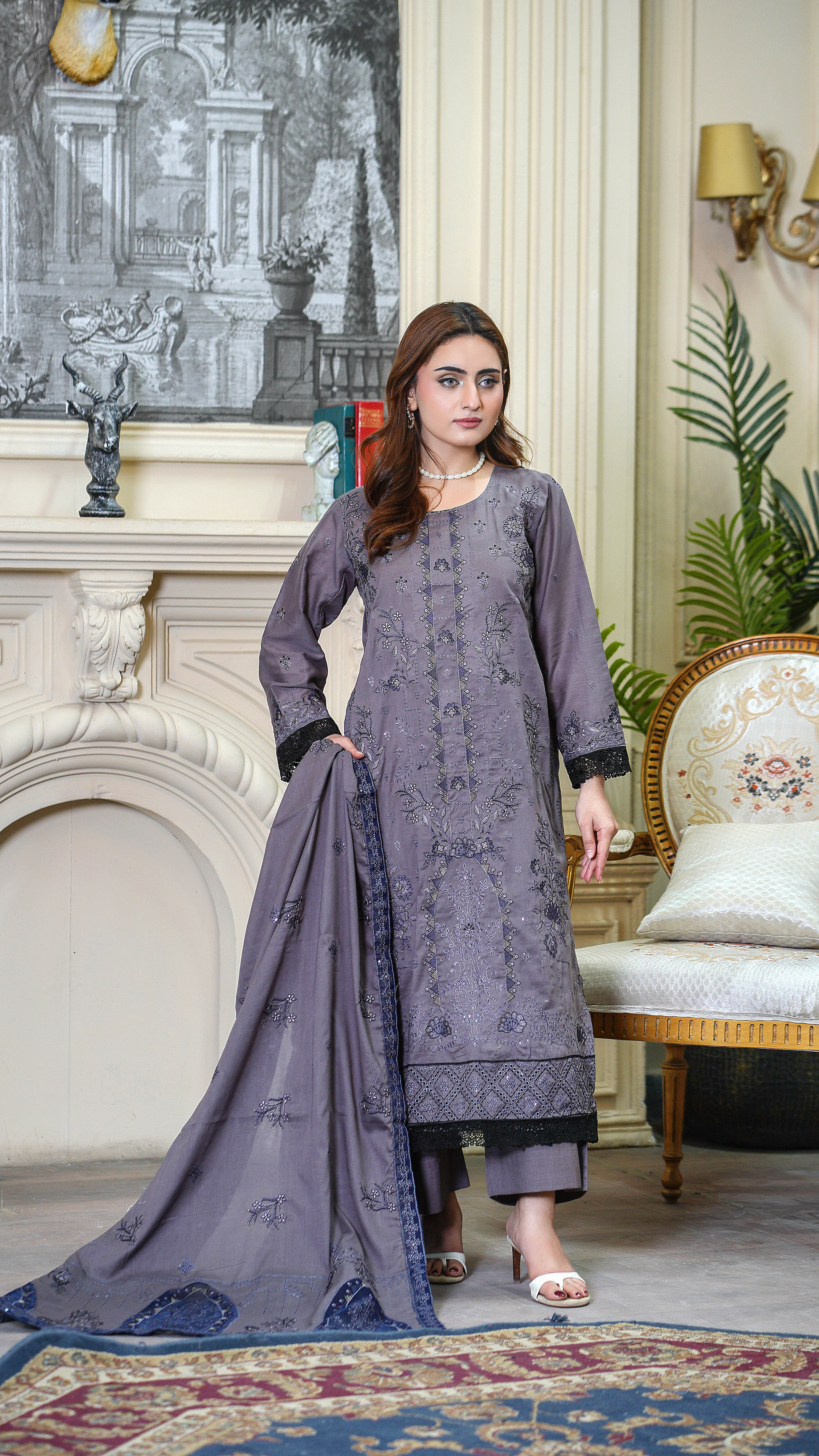 3PC EMBROIDERED FINE LAWN (UNSTITCHED)