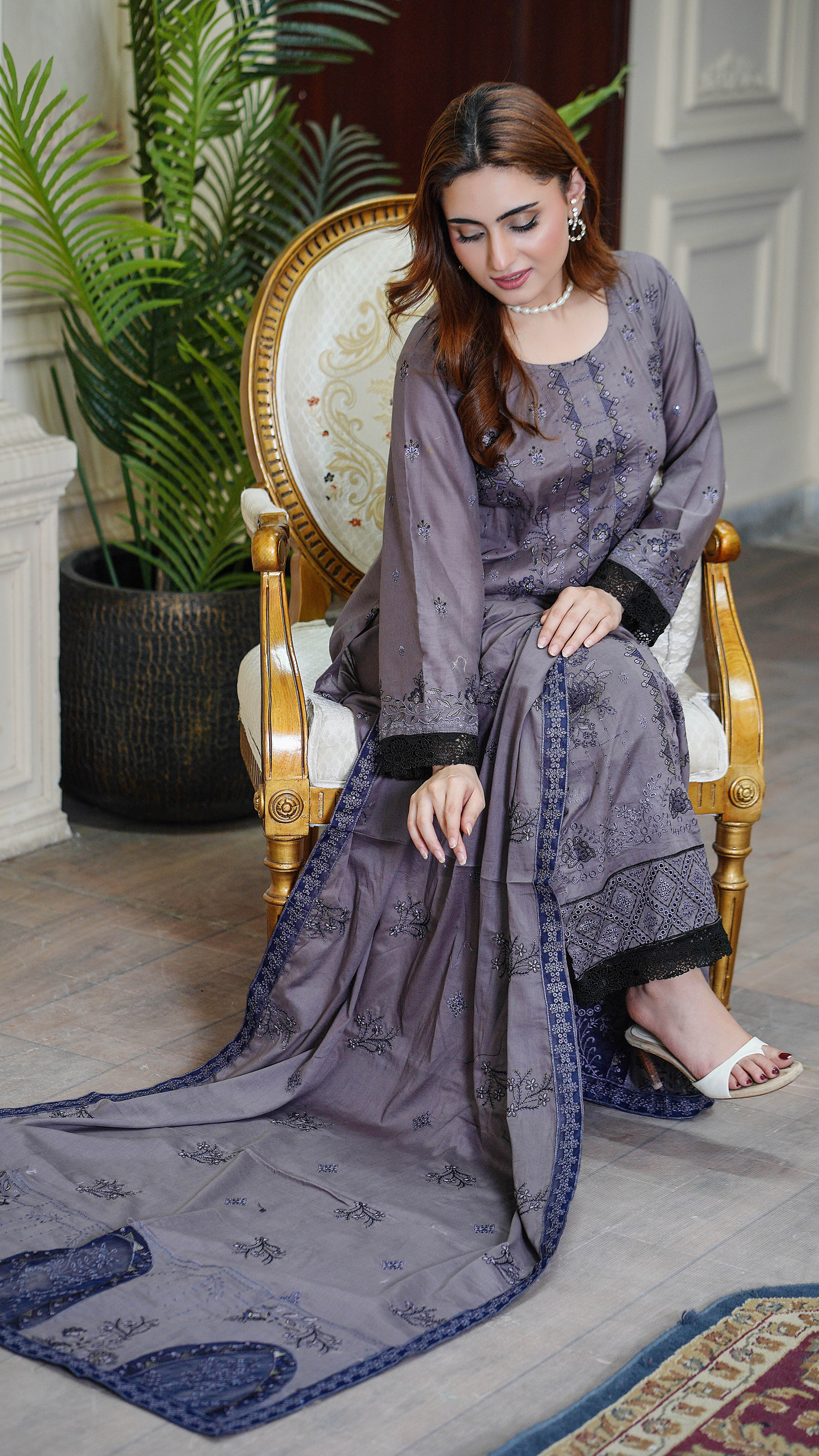 3PC EMBROIDERED FINE LAWN (UNSTITCHED)