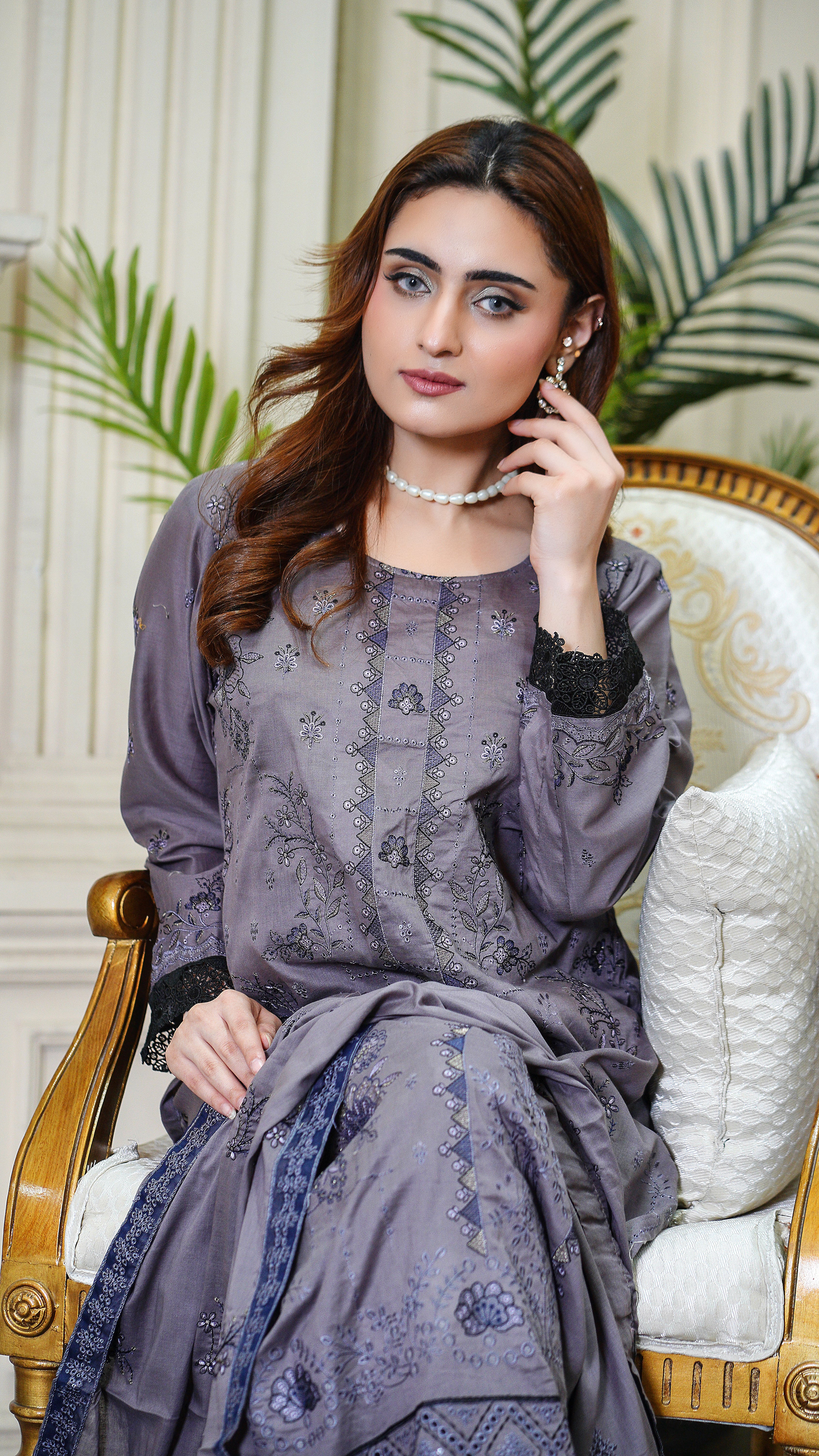 3PC EMBROIDERED FINE LAWN (UNSTITCHED)