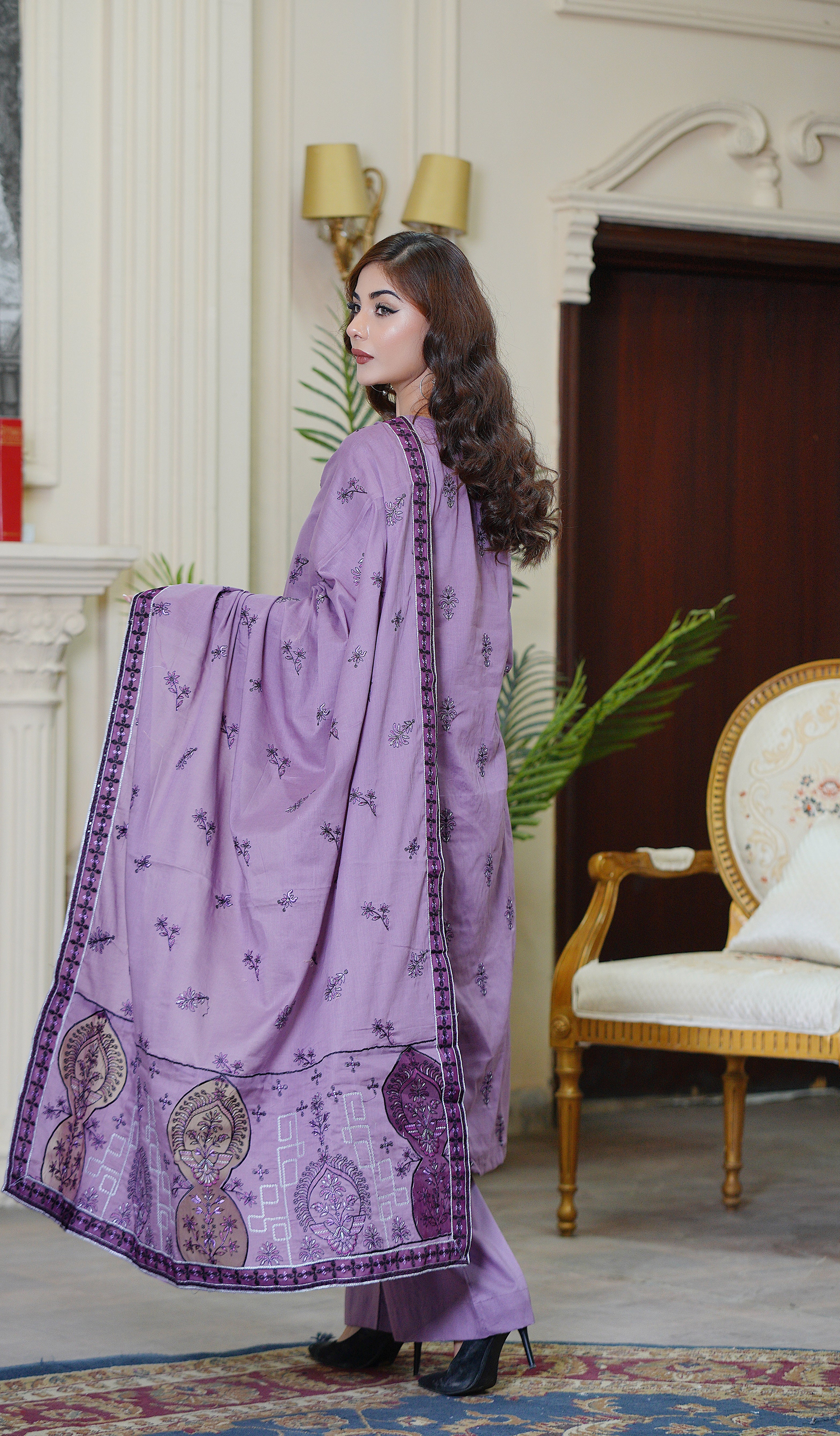 3PC EMBROIDERED FINE LAWN (UNSTITCHED)