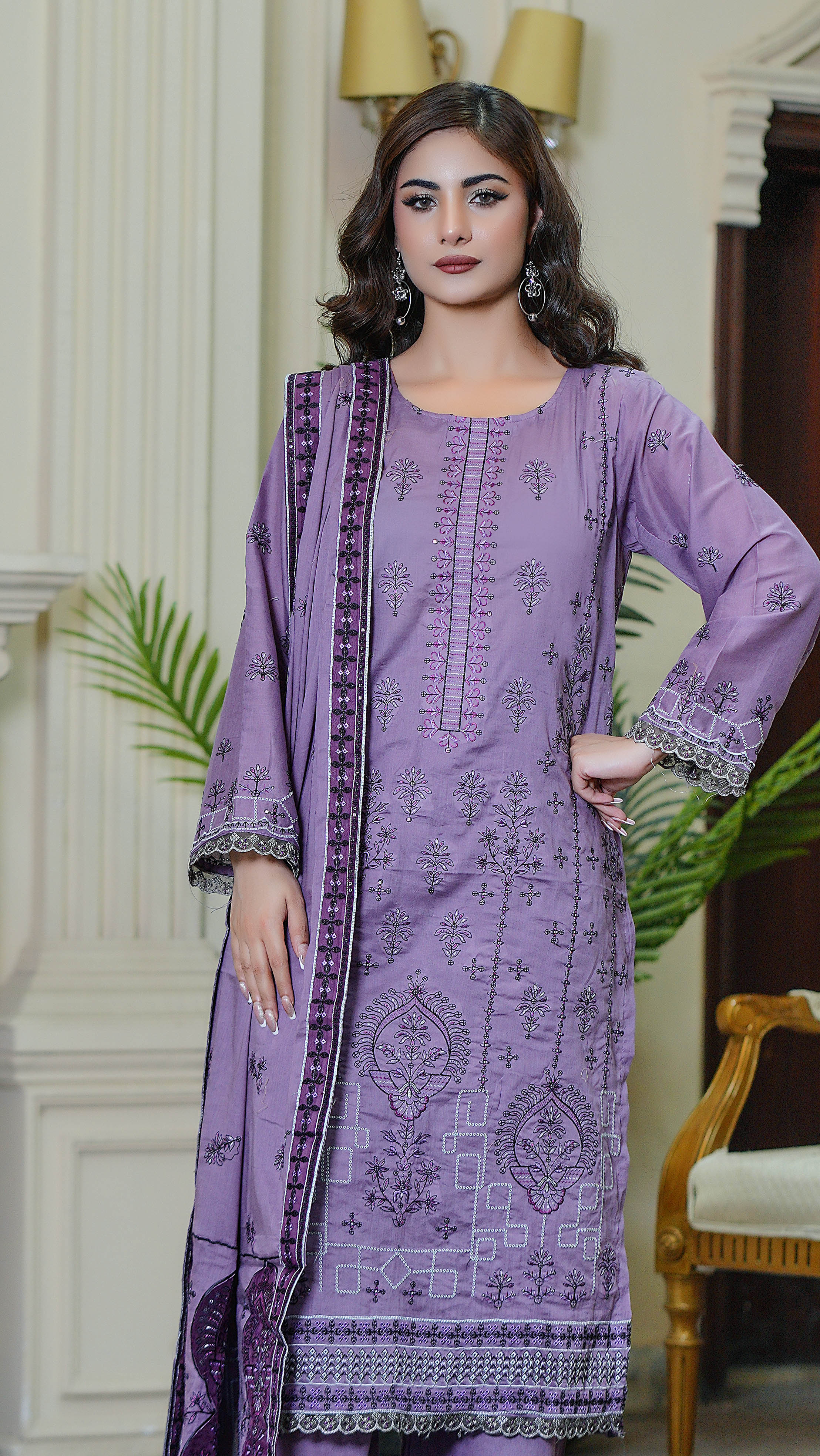 3PC EMBROIDERED FINE LAWN (UNSTITCHED)