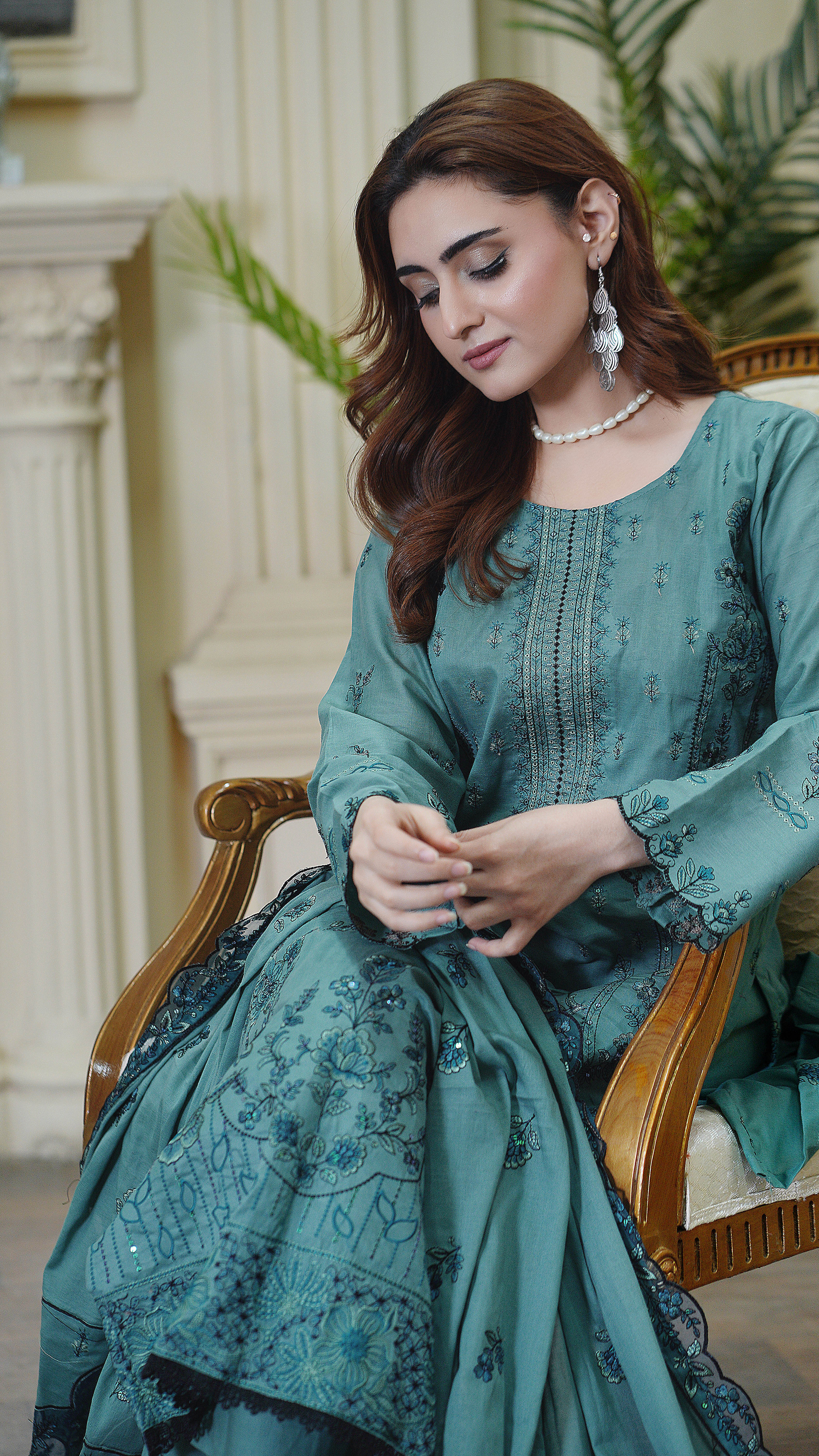 3PC EMBROIDERED FINE LAWN (UNSTITCHED)