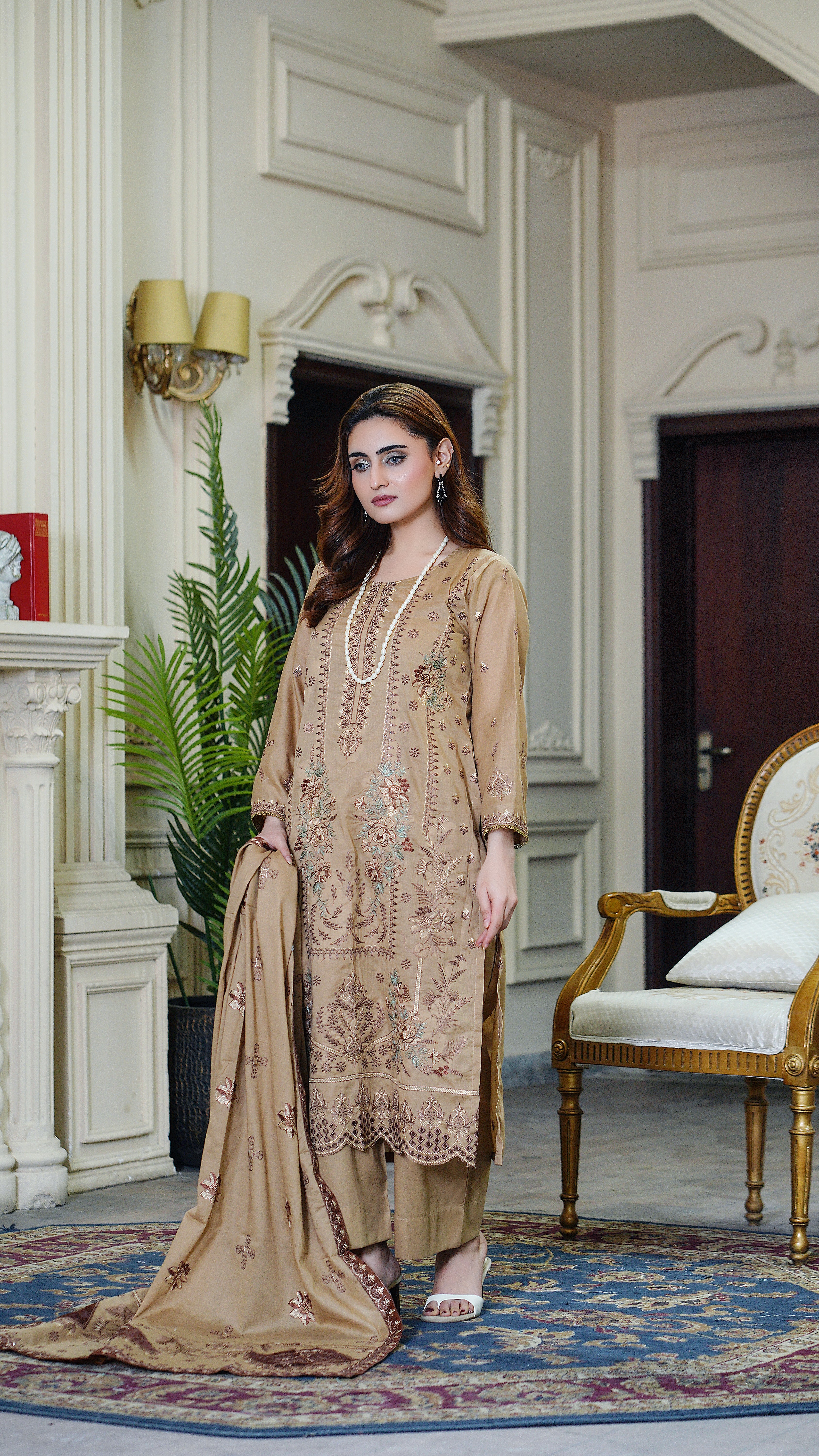 3PC EMBROIDERED FINE LAWN (UNSTITCHED)