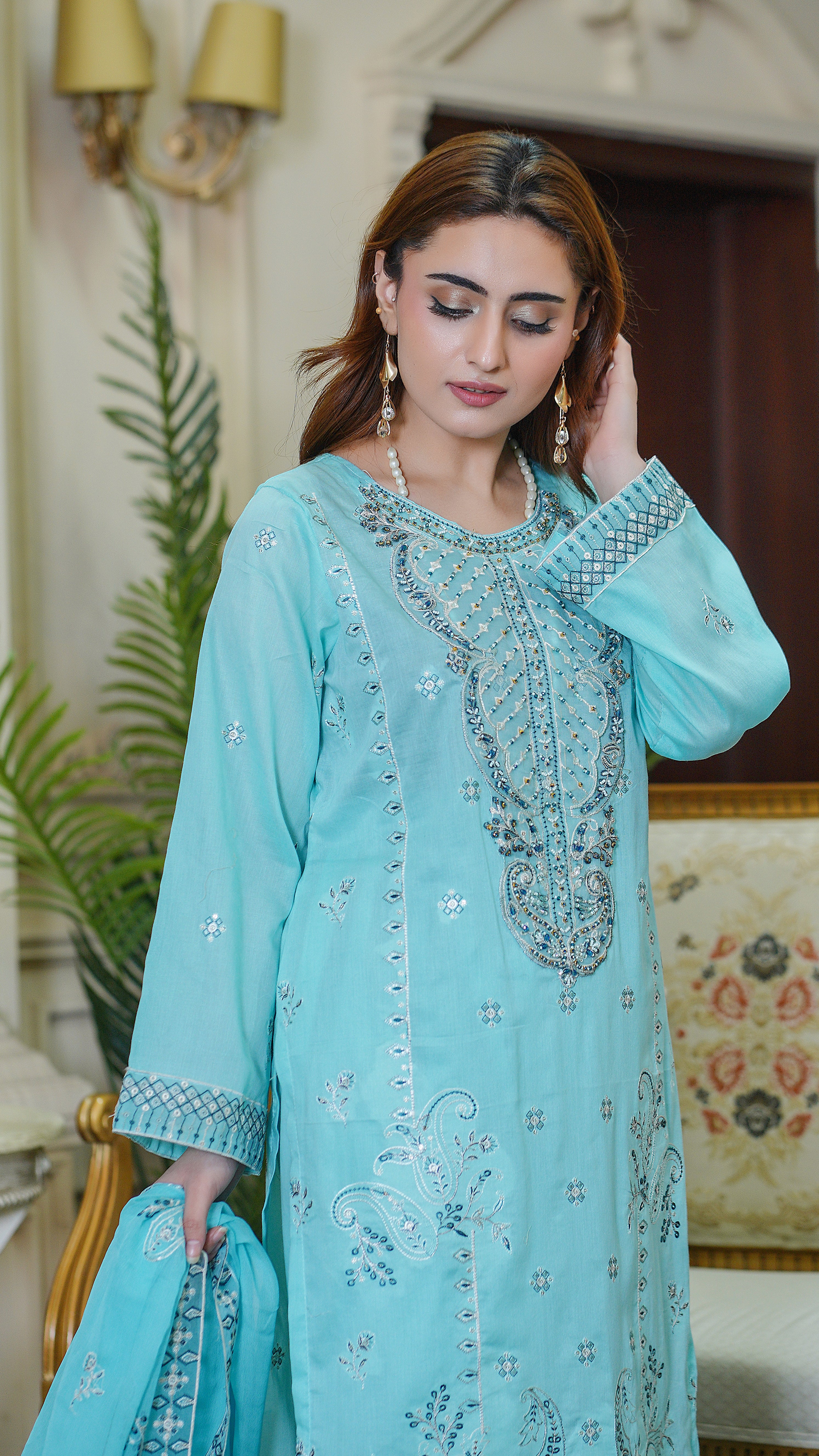 3PC EMBROIDERED FINE LAWN (UNSTITCHED)