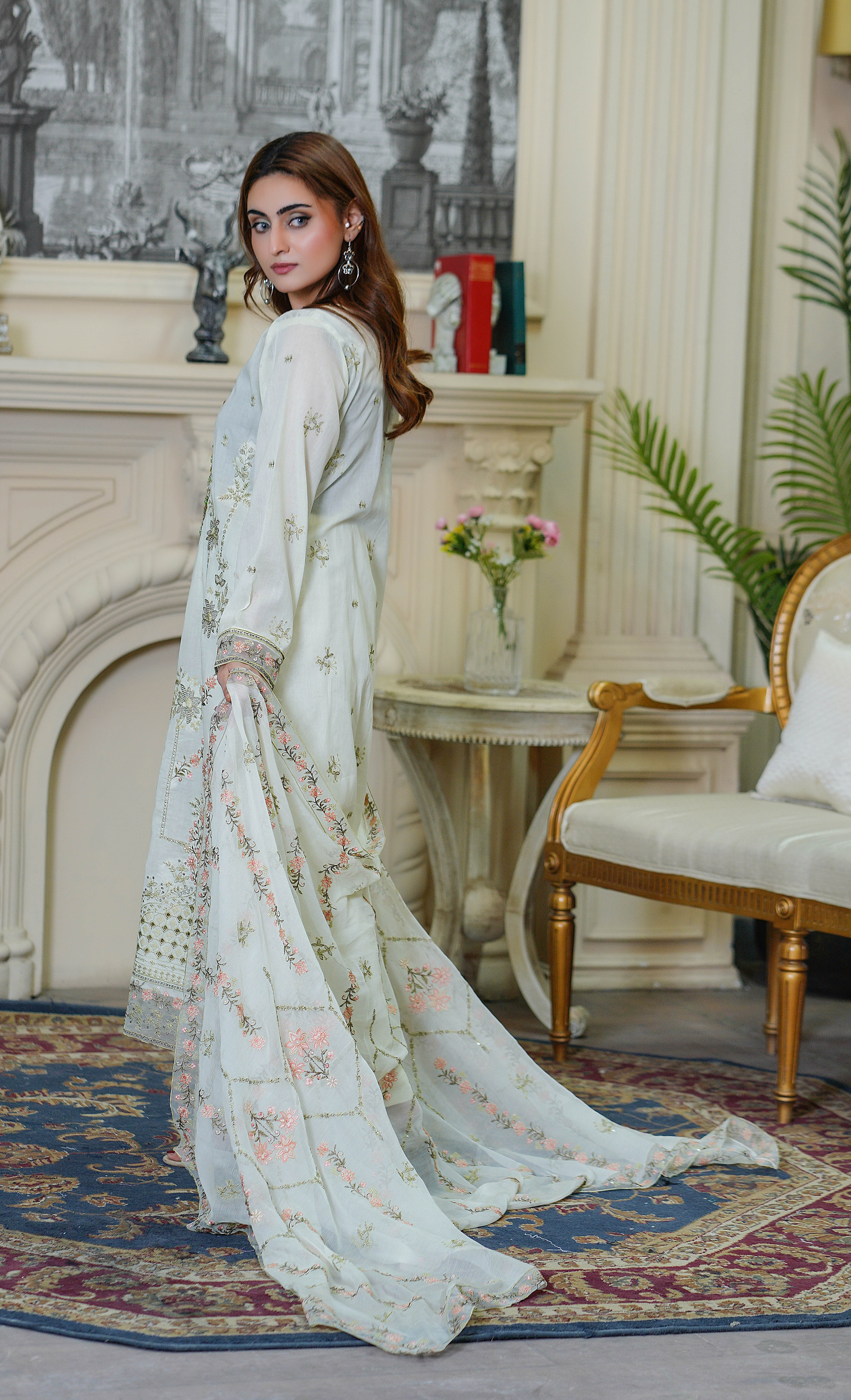 3PC EMBROIDERED PREMIUM LAWN (UNSTITCHED)