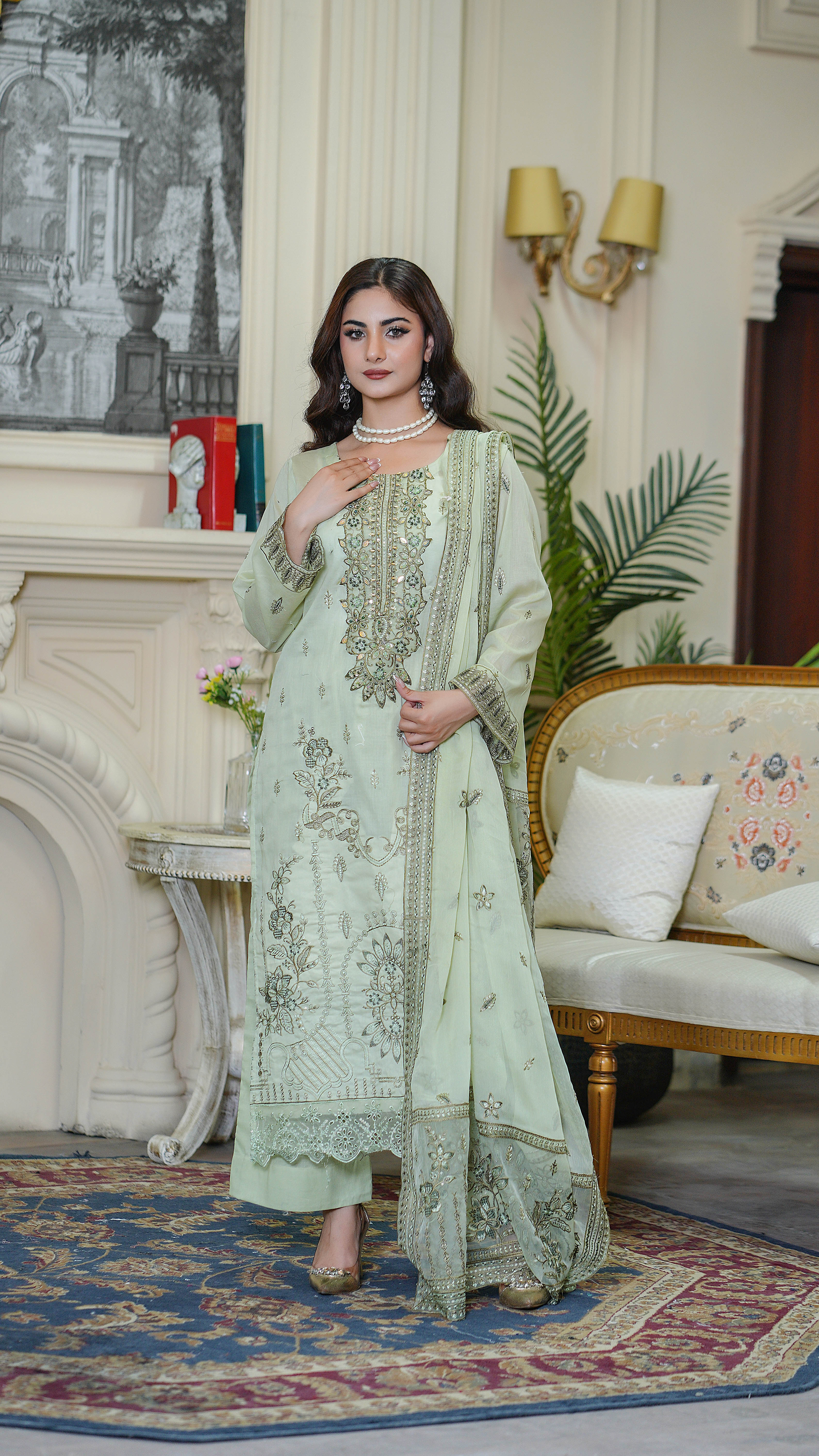3PC EMBROIDERED PREMIUM LAWN (UNSTITCHED)