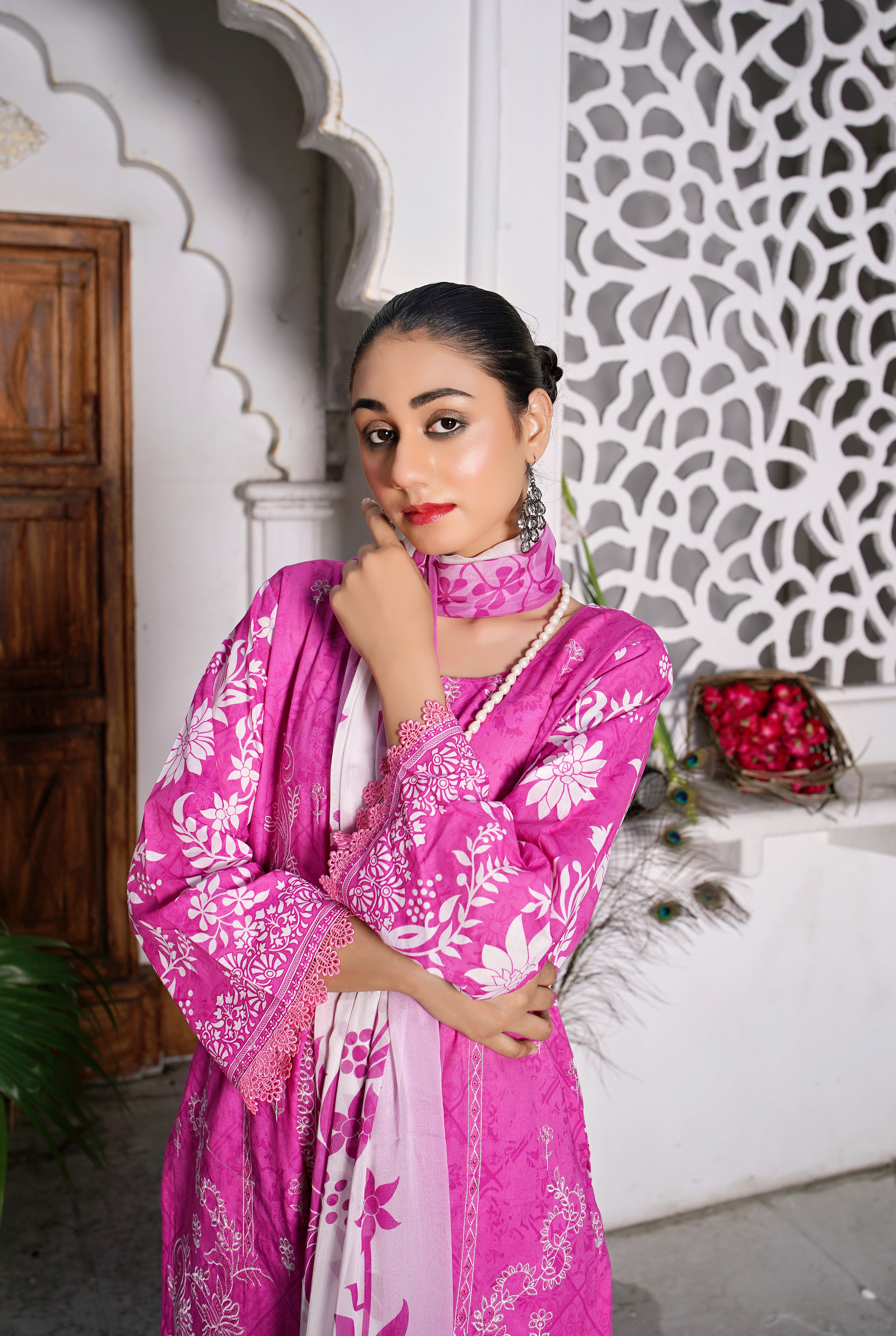 3 PIECE- DIGITAL PRINTED LAWN SUIT WITH EMBROIDERY (unstitched)