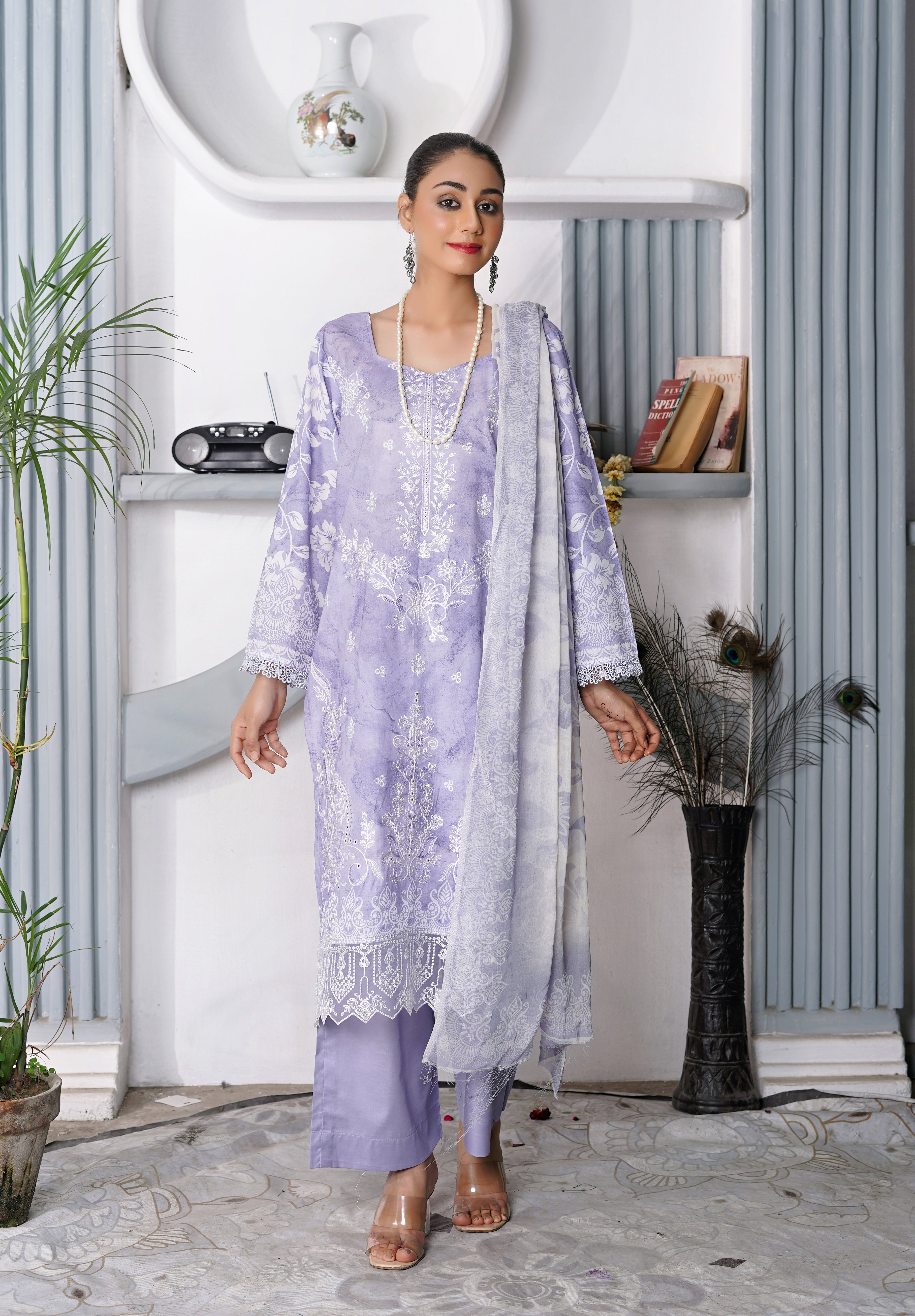 3 PIECE- DIGITAL PRINTED LAWN SUIT WITH EMBROIDERY (unstitched)