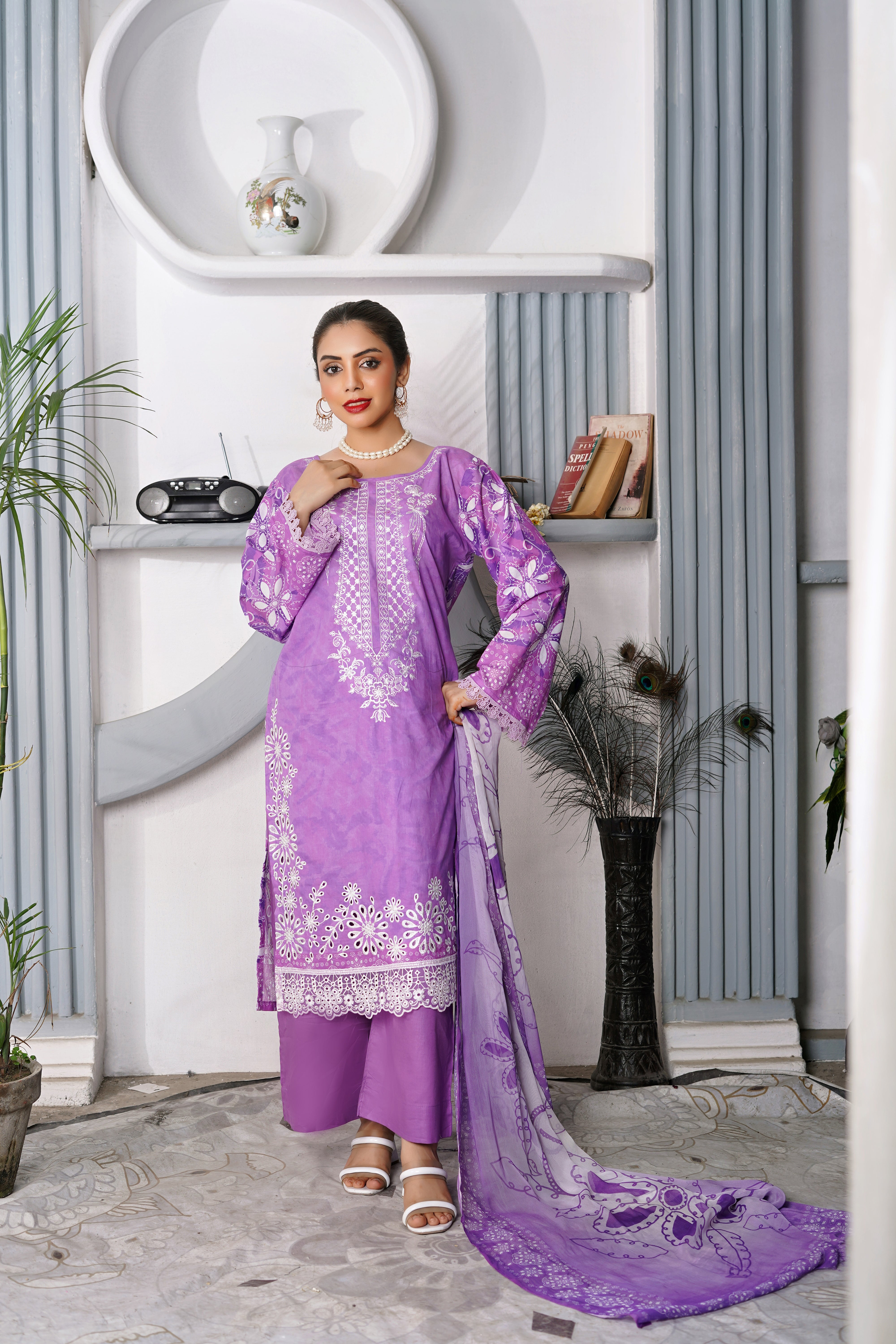 3 PIECE- DIGITAL PRINTED LAWN SUIT WITH EMBROIDERY (unstitched)