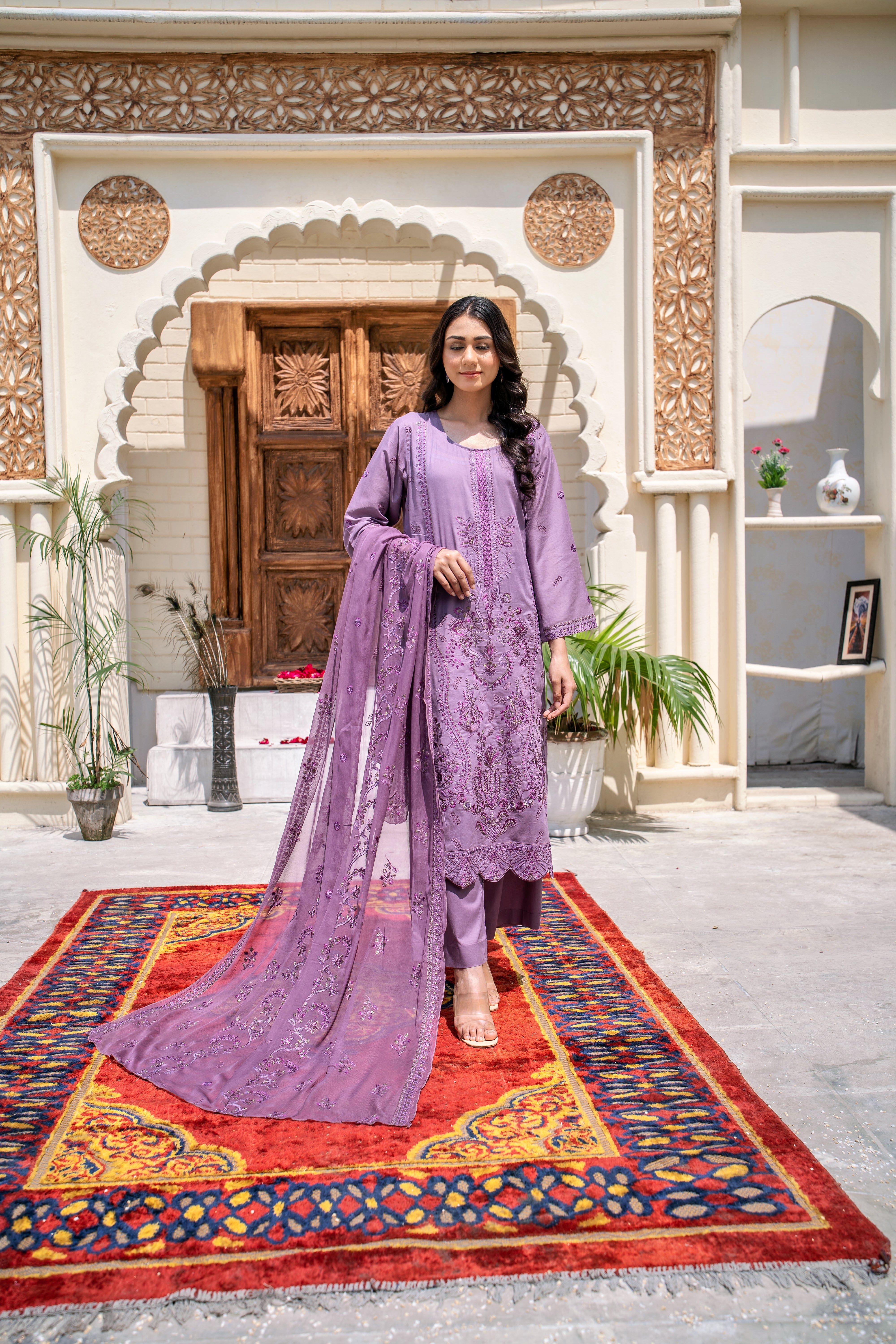 3 PIECE- EMBROIDERED LAWN SUIT (unstitched)